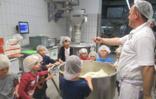 Besuch bei der Bäckerei Schneider